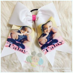 Custom hair bows